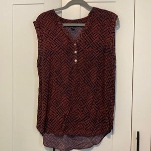 Atmosphere red sleeveless blouse